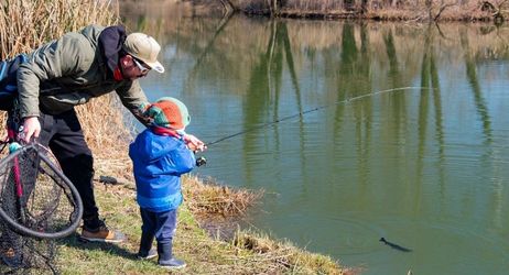 Concours de pêche de la truite en famille à Val et Chatillon